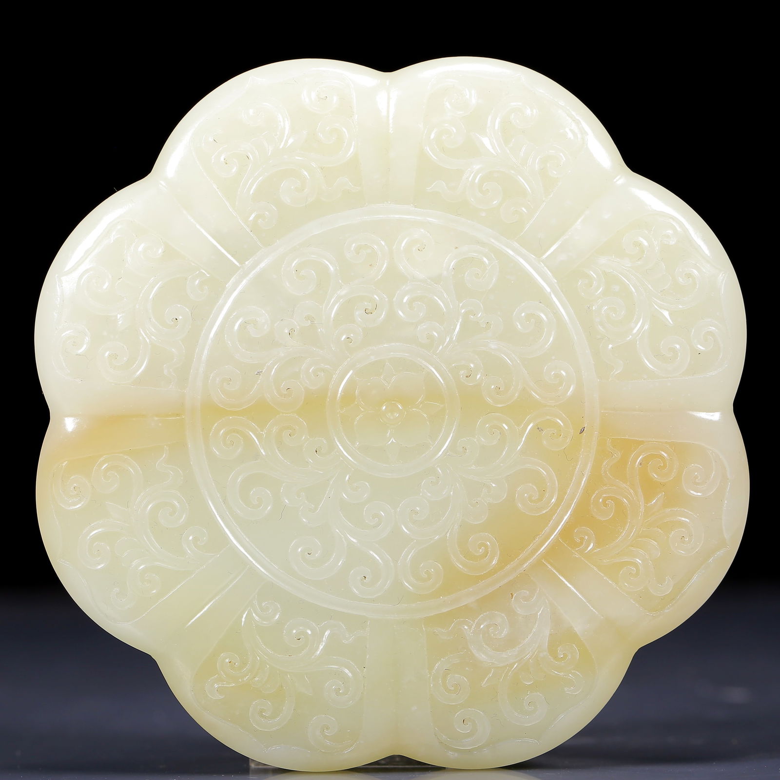An Exquisite White Jade Flower Pattern Box - 5