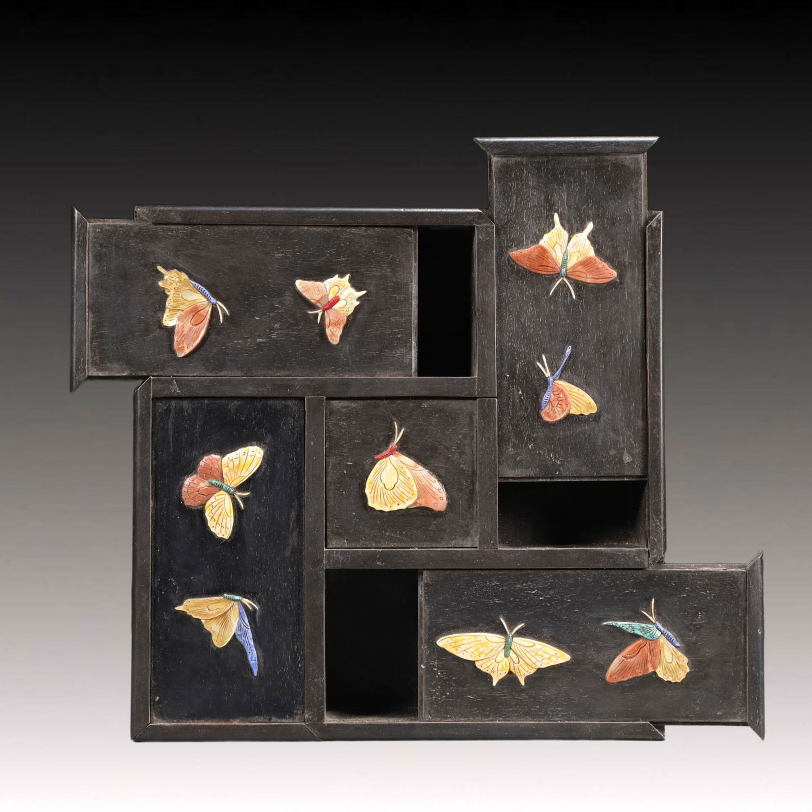 An Exquisite Eaglewood Butterfly Pattern Box - 5
