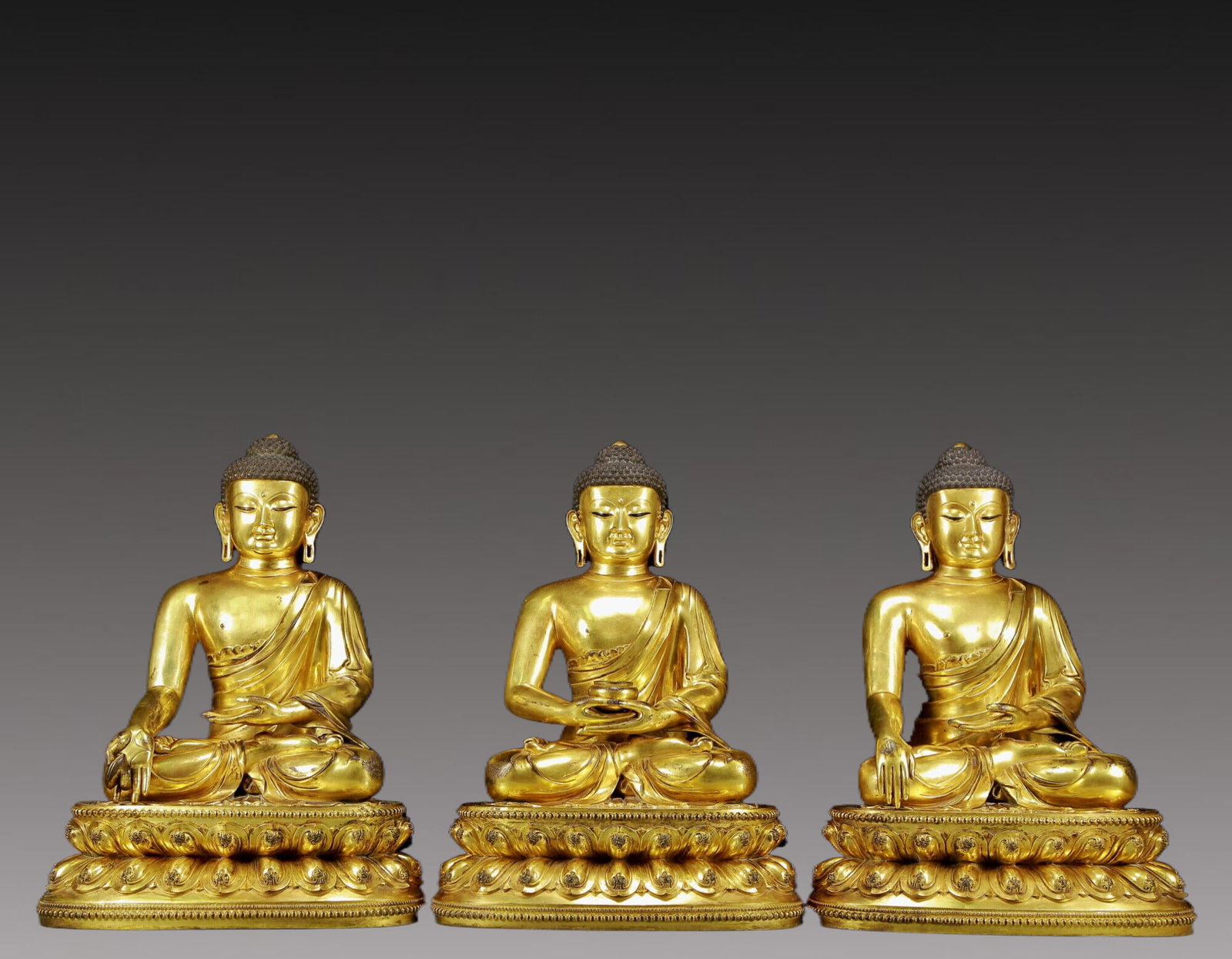 A Set of Solemn Gilt Bronze Statue of Sakyamuni (1 of 20)