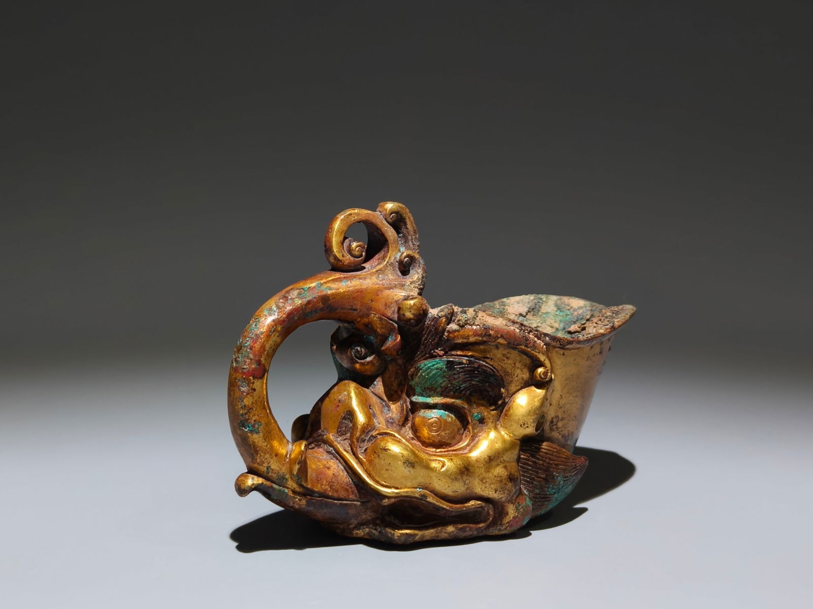 An Exquisite Gilt Bronze Beast-Face Pattern Cup - 5