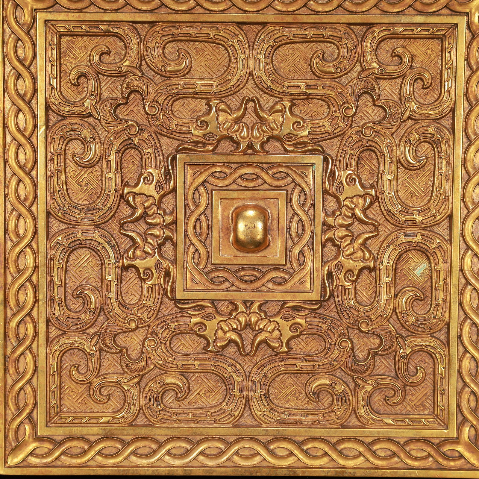 An Exquisite Gilt Bronze Dragon Pattern Mirror - 3