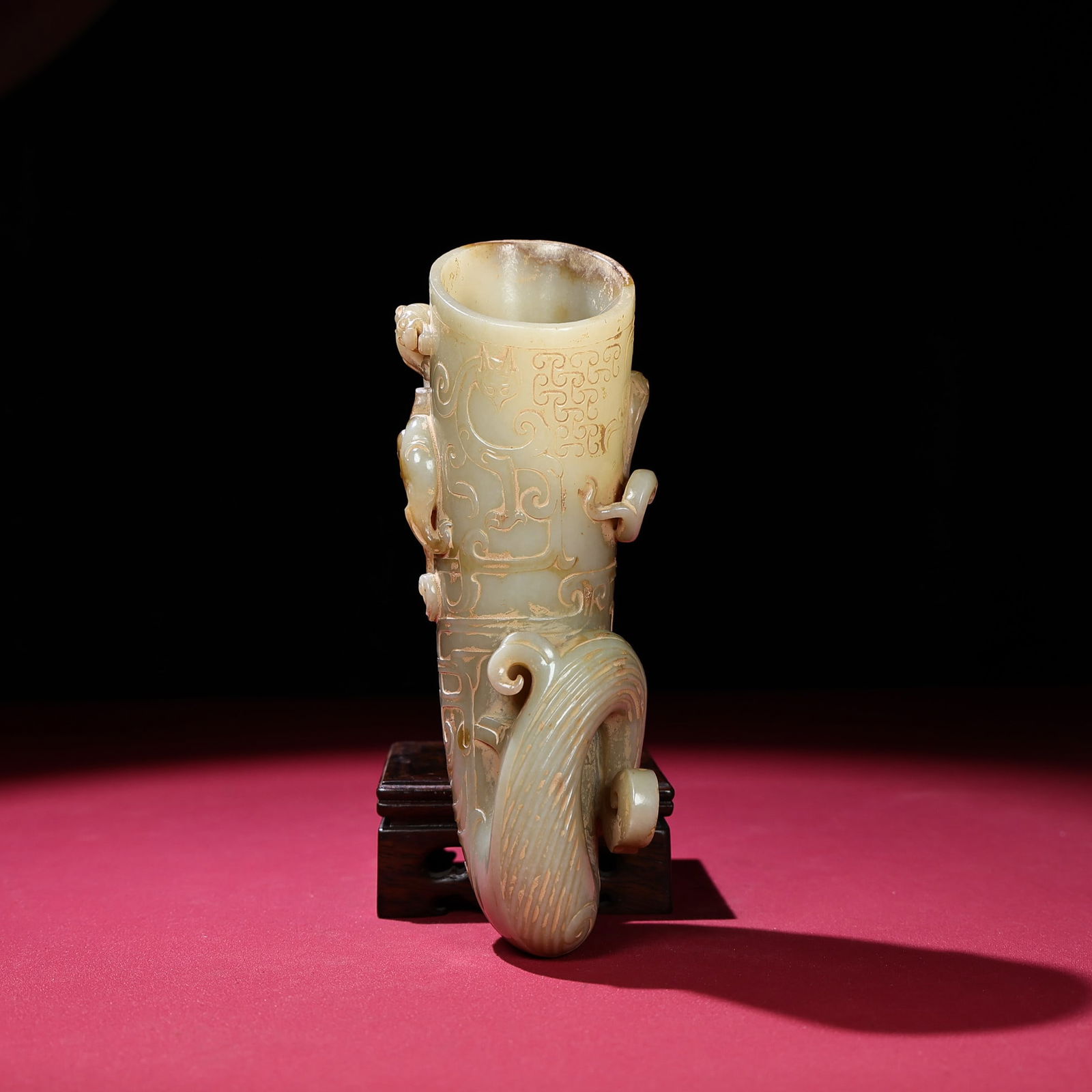 An Exquisite White Jade Chi-Dragon Pattern Cup - 7