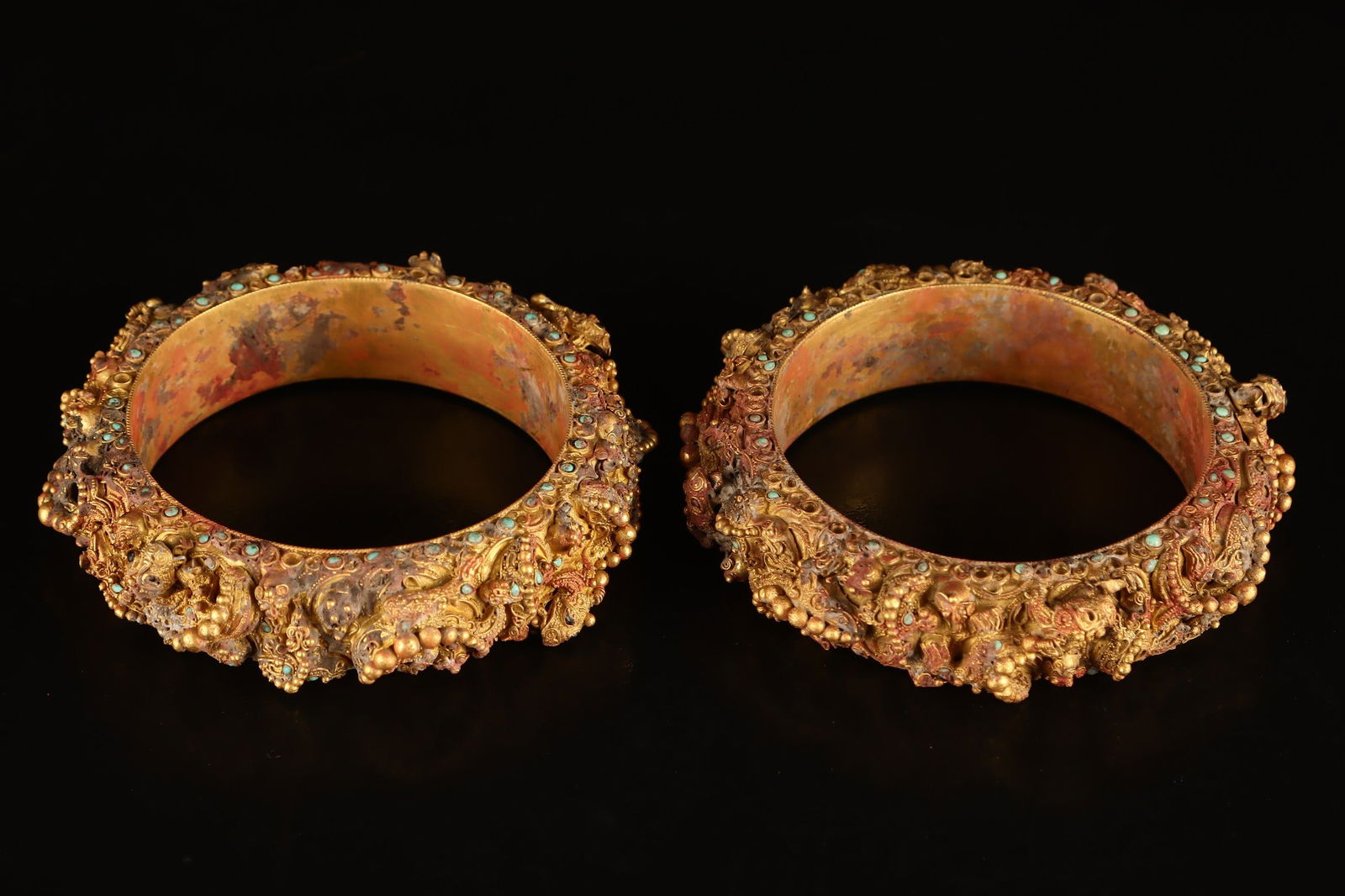 An Exquisite Gilt Silver Chi-Dragon Pattern Bracelets,Inlaid Turquoise - 5