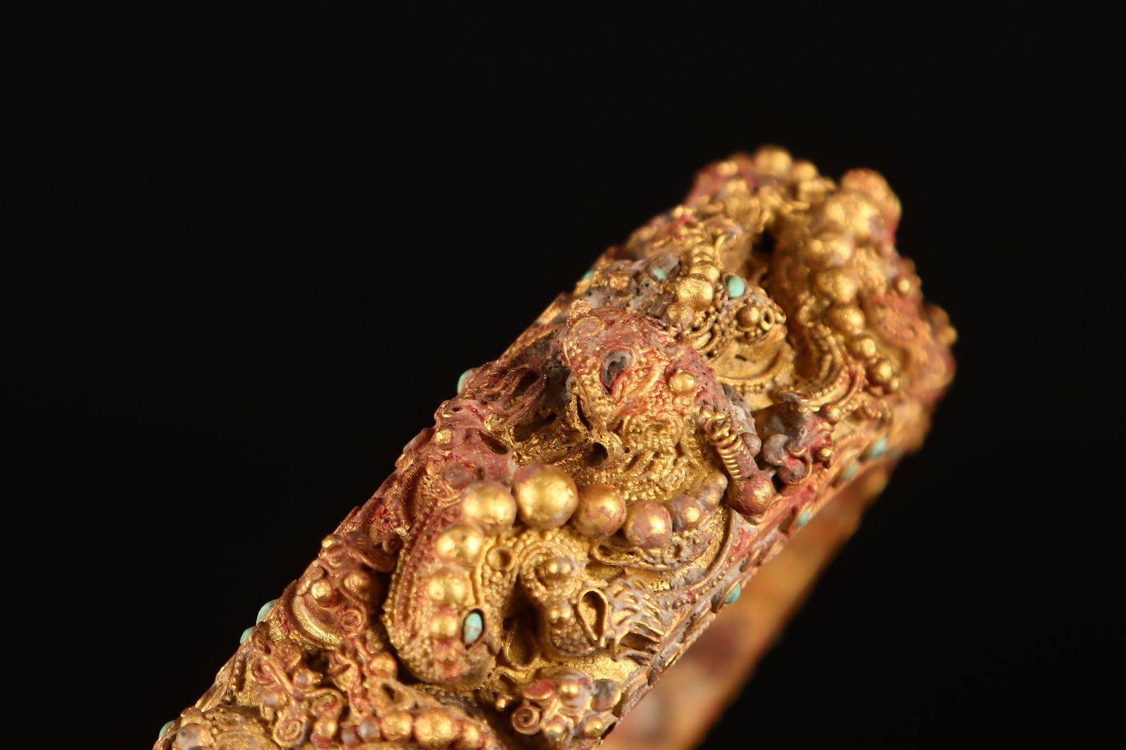 An Exquisite Gilt Silver Chi-Dragon Pattern Bracelets,Inlaid Turquoise - 9