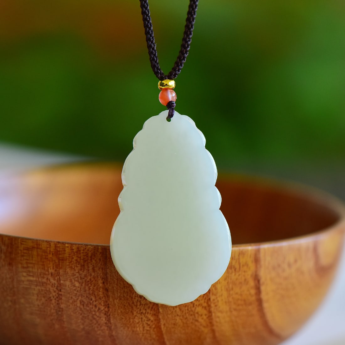 An Exquisite White Jade Phoenix Pattern Pendant - 2