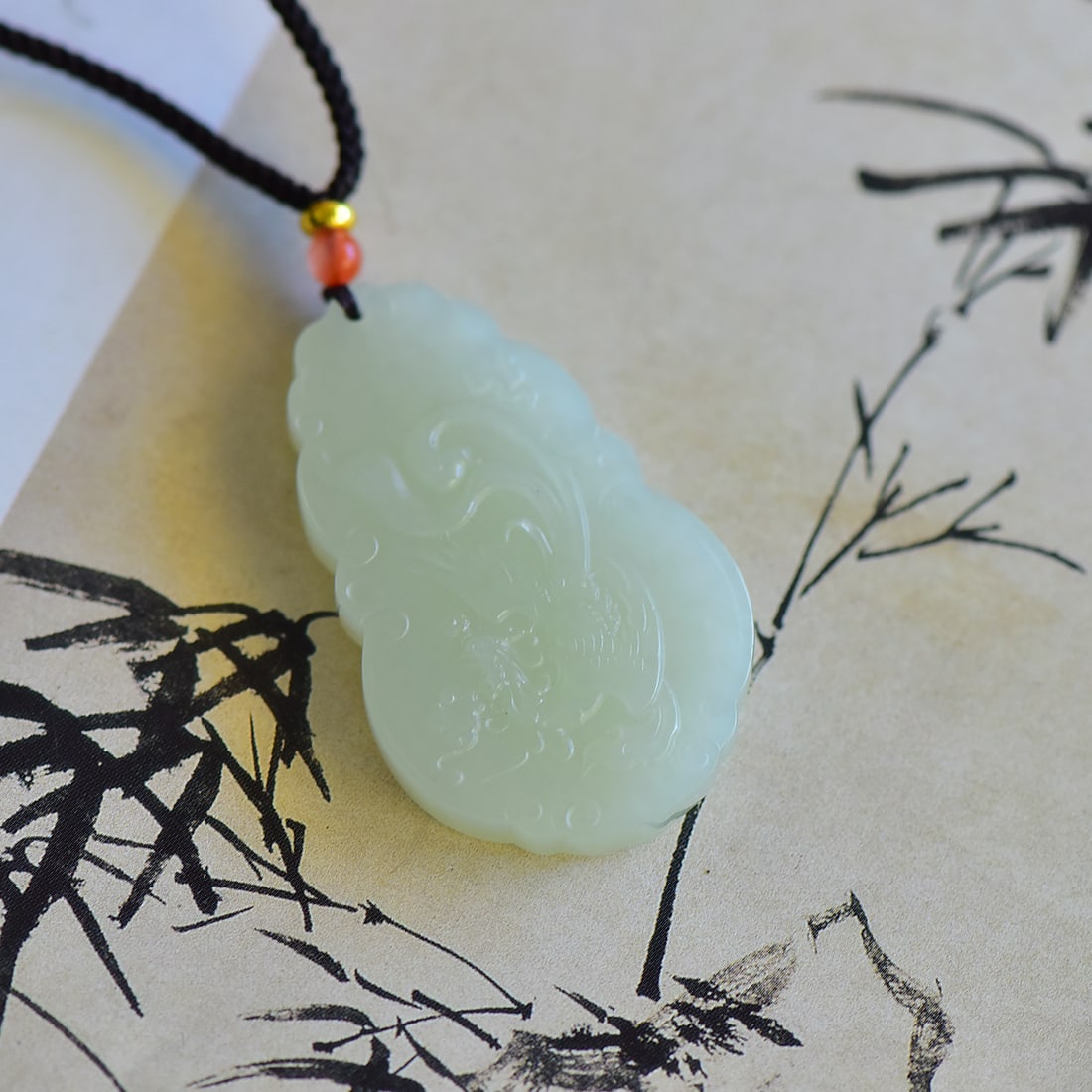 An Exquisite White Jade Phoenix Pattern Pendant - 4