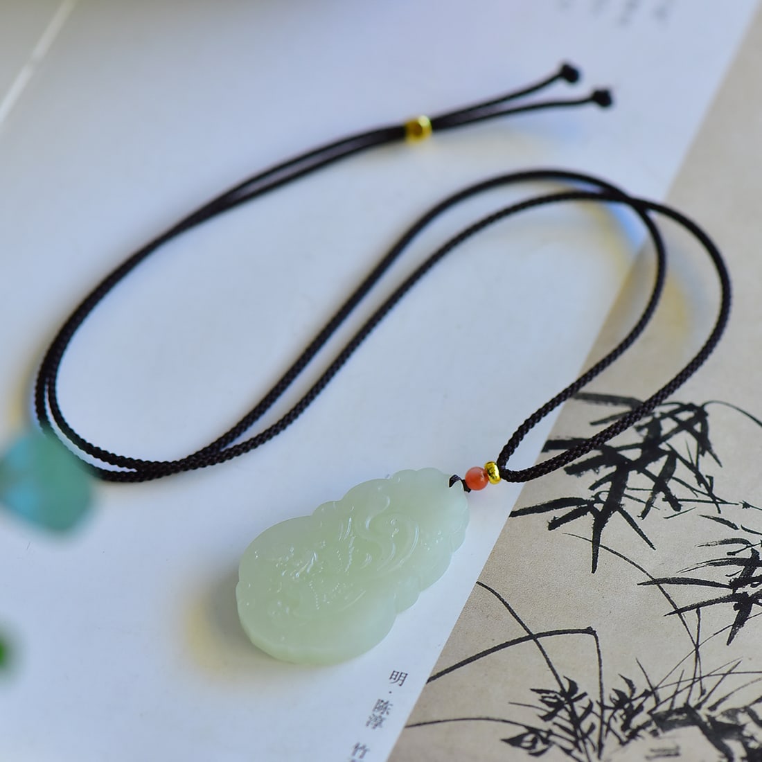 An Exquisite White Jade Phoenix Pattern Pendant - 5