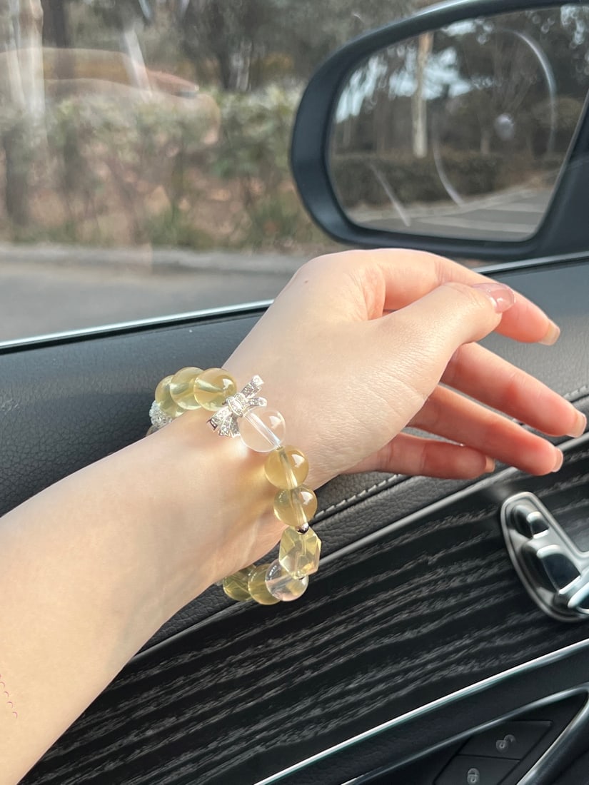 An Exquisite Crystal Bracelets - 5