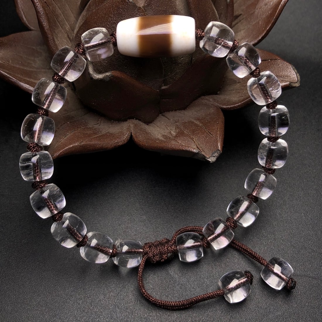 An Exquisite Crystal Agate Bracelets - 2