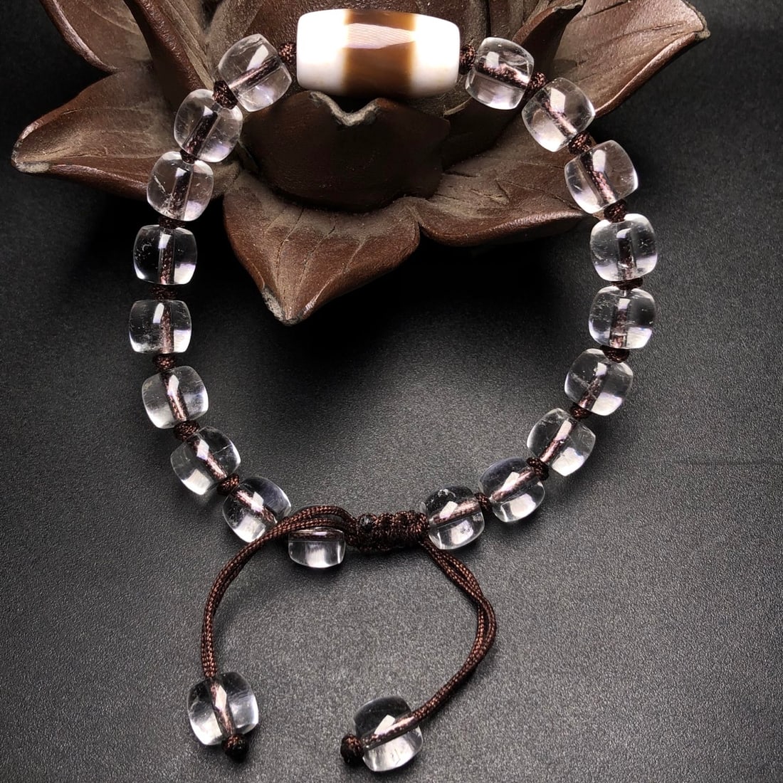 An Exquisite Crystal Agate Bracelets - 4