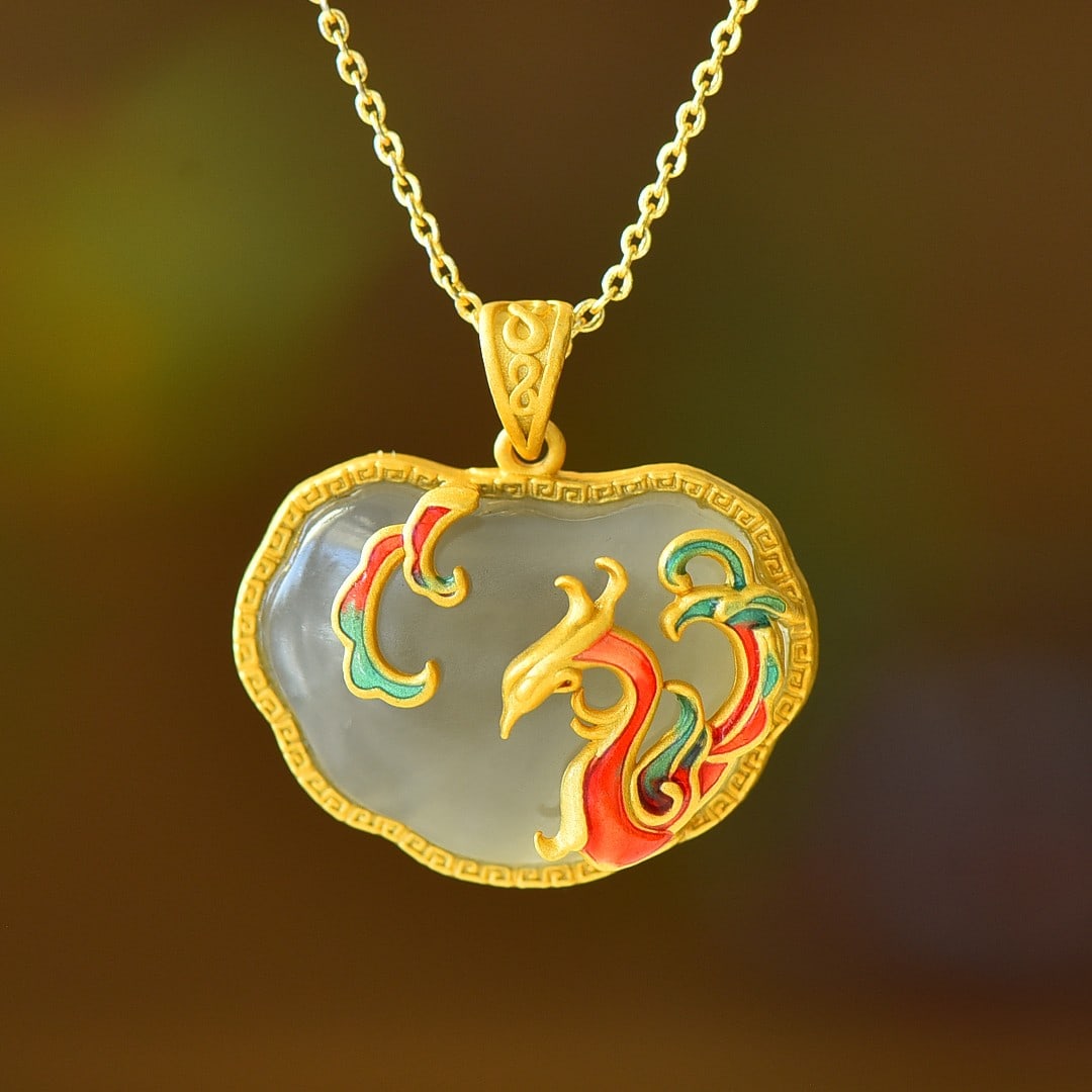 An Exquisite Sterling Silver-Gold Plated Inlaid White Jade Pendant: An Exquisite Sterling Silver-Gold Plated Inlaid White Jade Pendant 纯银镀金镶白玉吊坠