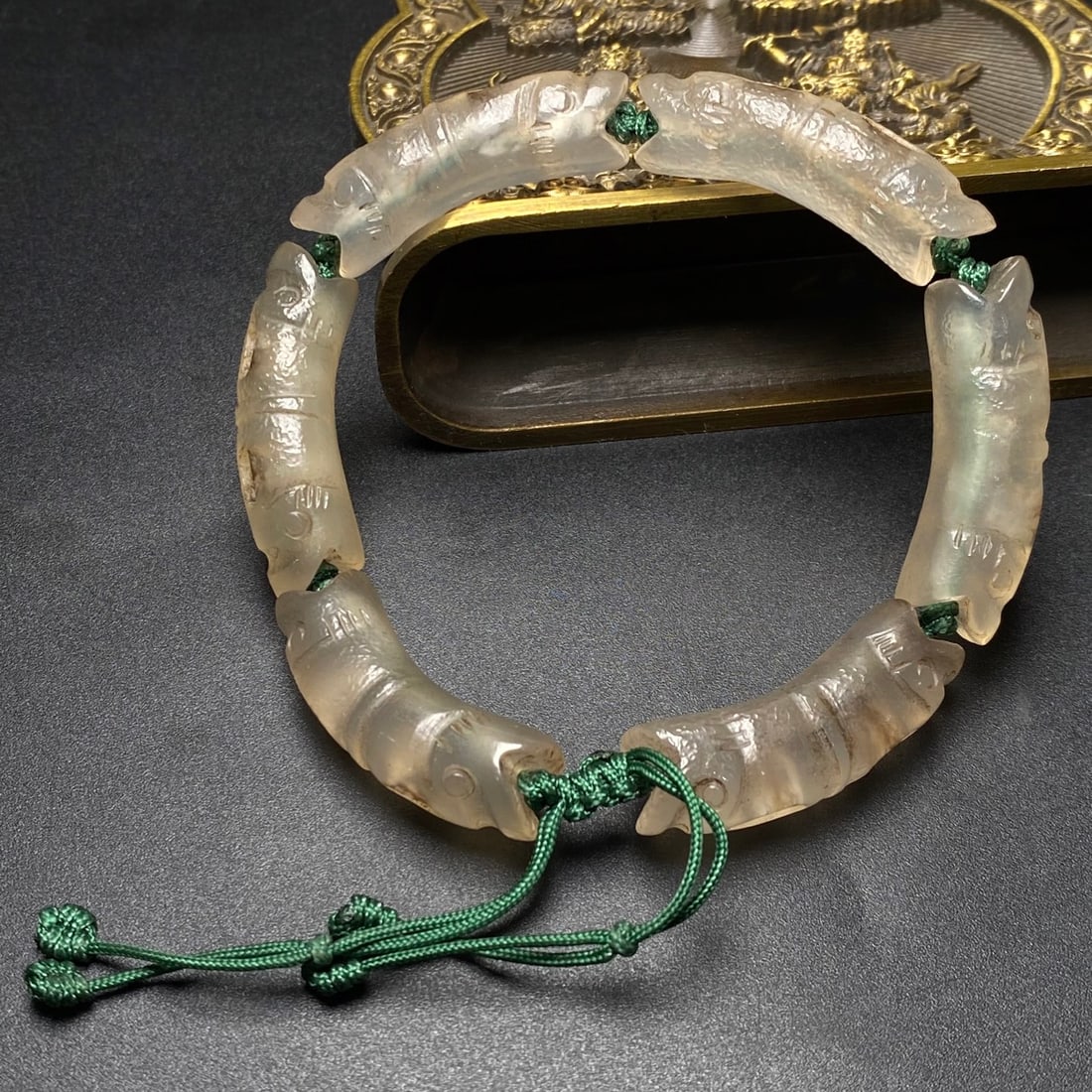 An Exquisite Agate Bracelets - 4