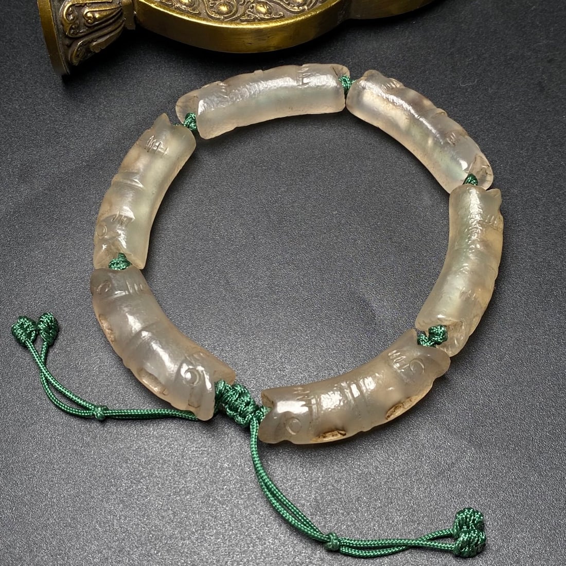 An Exquisite Agate Bracelets - 6