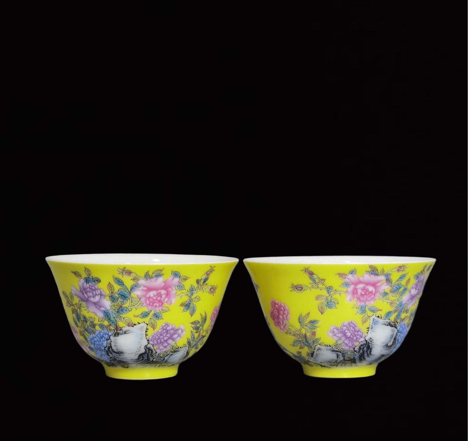 A Pair of Exquisite Enamel Yellow Ground Flower and Butterfly Pattern Cups (1 of 9)