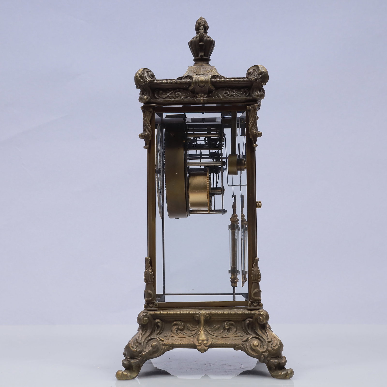 An Exquisite Copper Beast Pattern Table Clock Ornament - 5