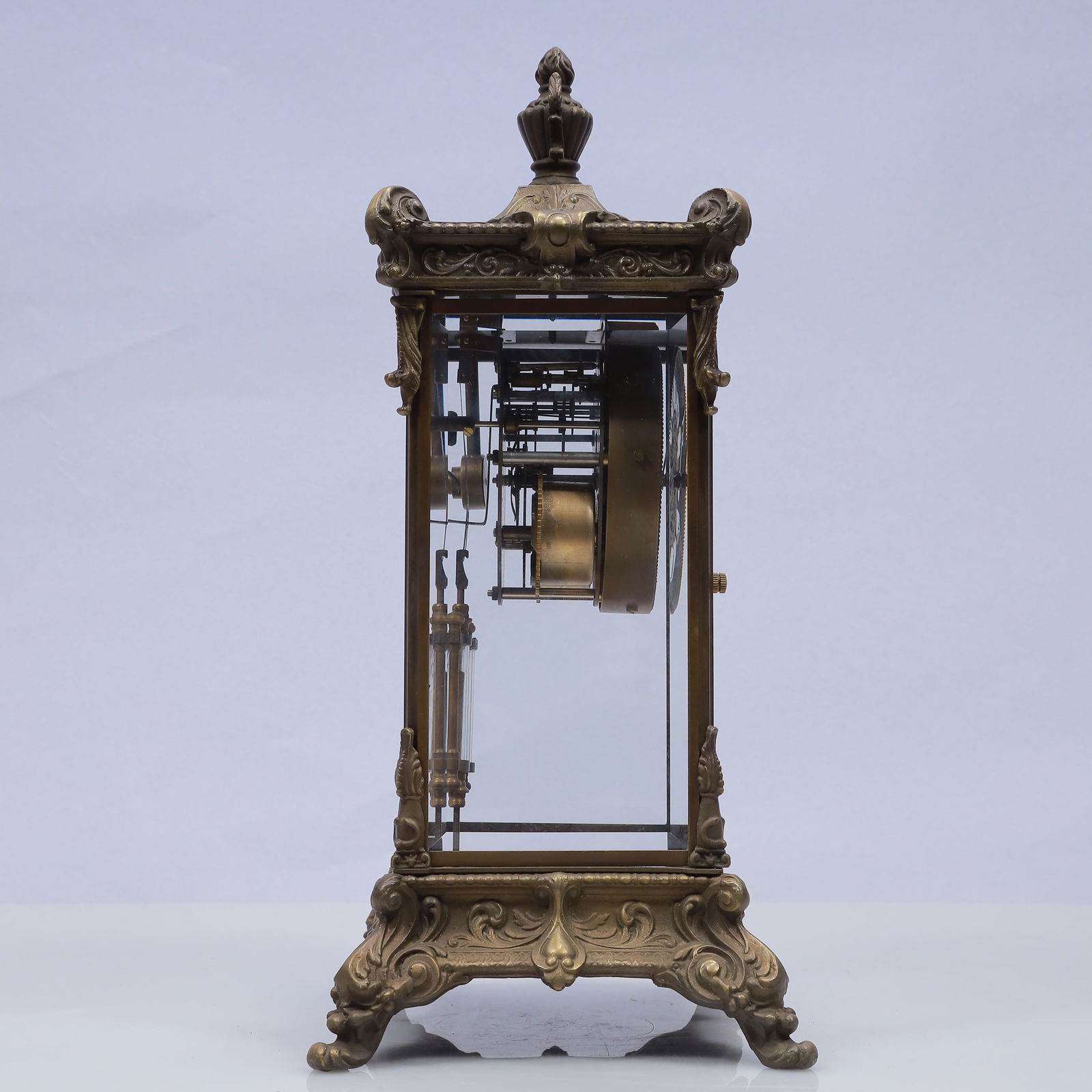 An Exquisite Copper Beast Pattern Table Clock Ornament - 7