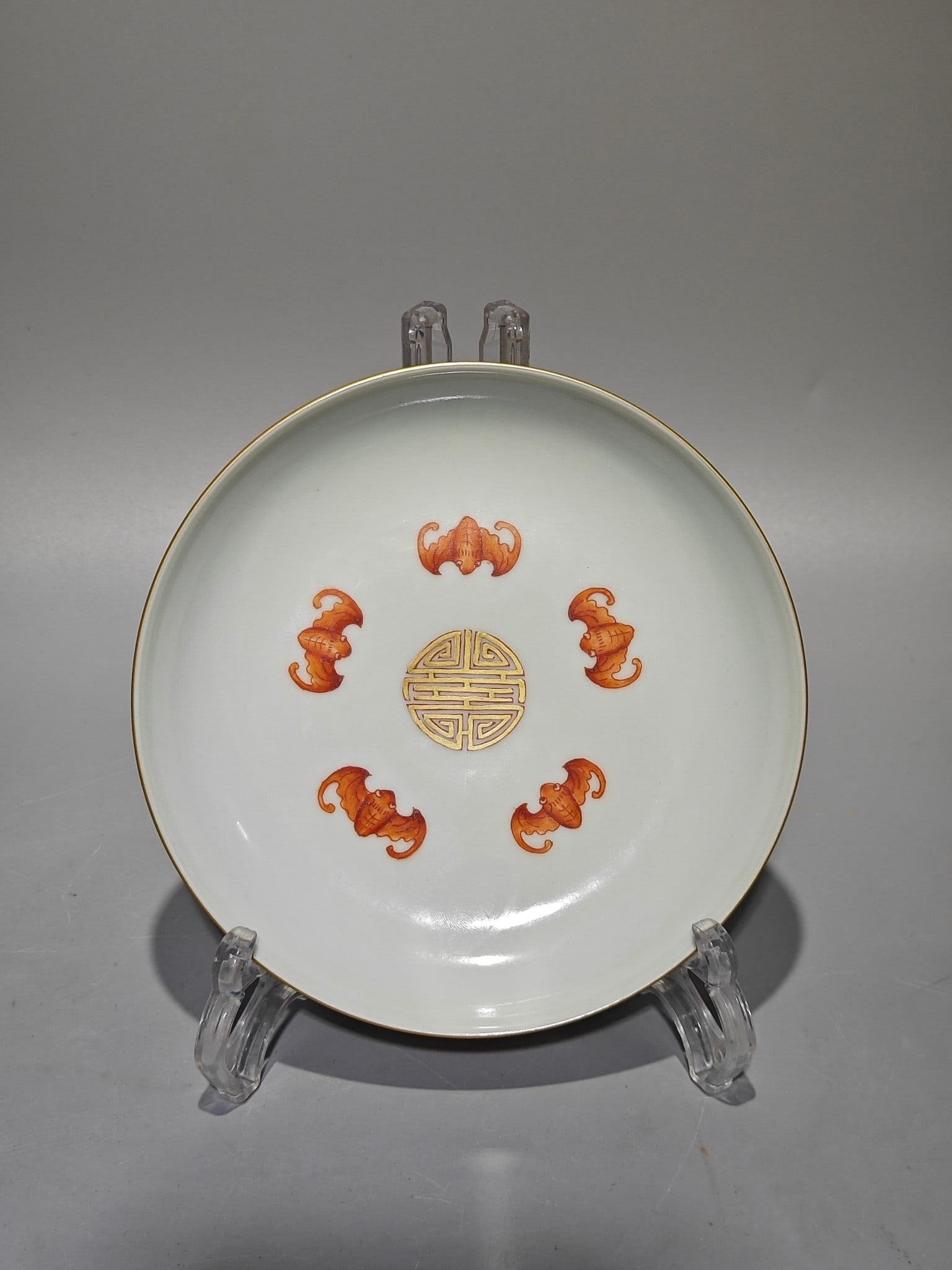 An Exquisite Enamel Bats and Peach Pattern Plate (1 of 9)