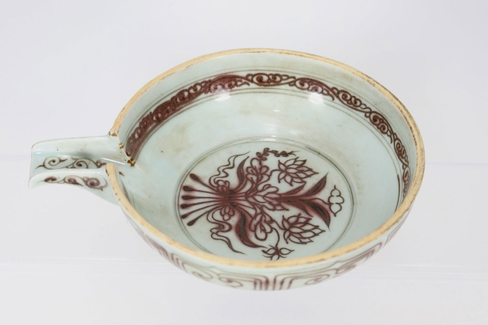 An Exquisite Underglaze-Red Flower Pattern Ornament - 2