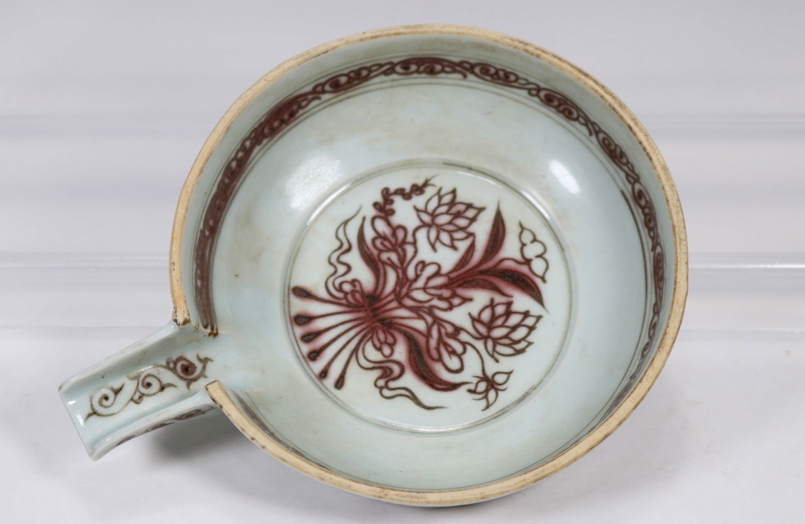 An Exquisite Underglaze-Red Flower Pattern Ornament - 5