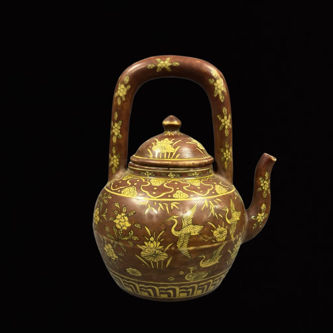 An Exquisite Yellow Glazed Flower and Crane Pattern Loop-handled Pot - 3