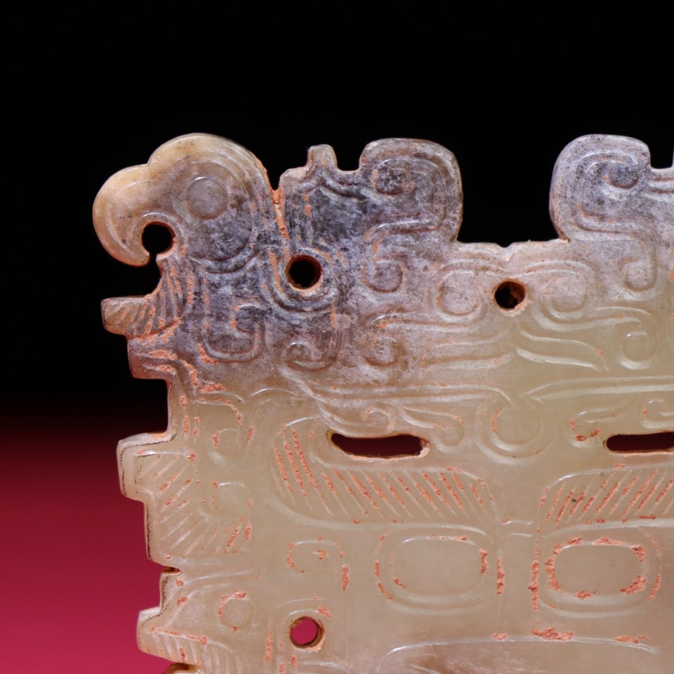 An Exquisite White Jade Beast-Face Pattern Pendant - 5