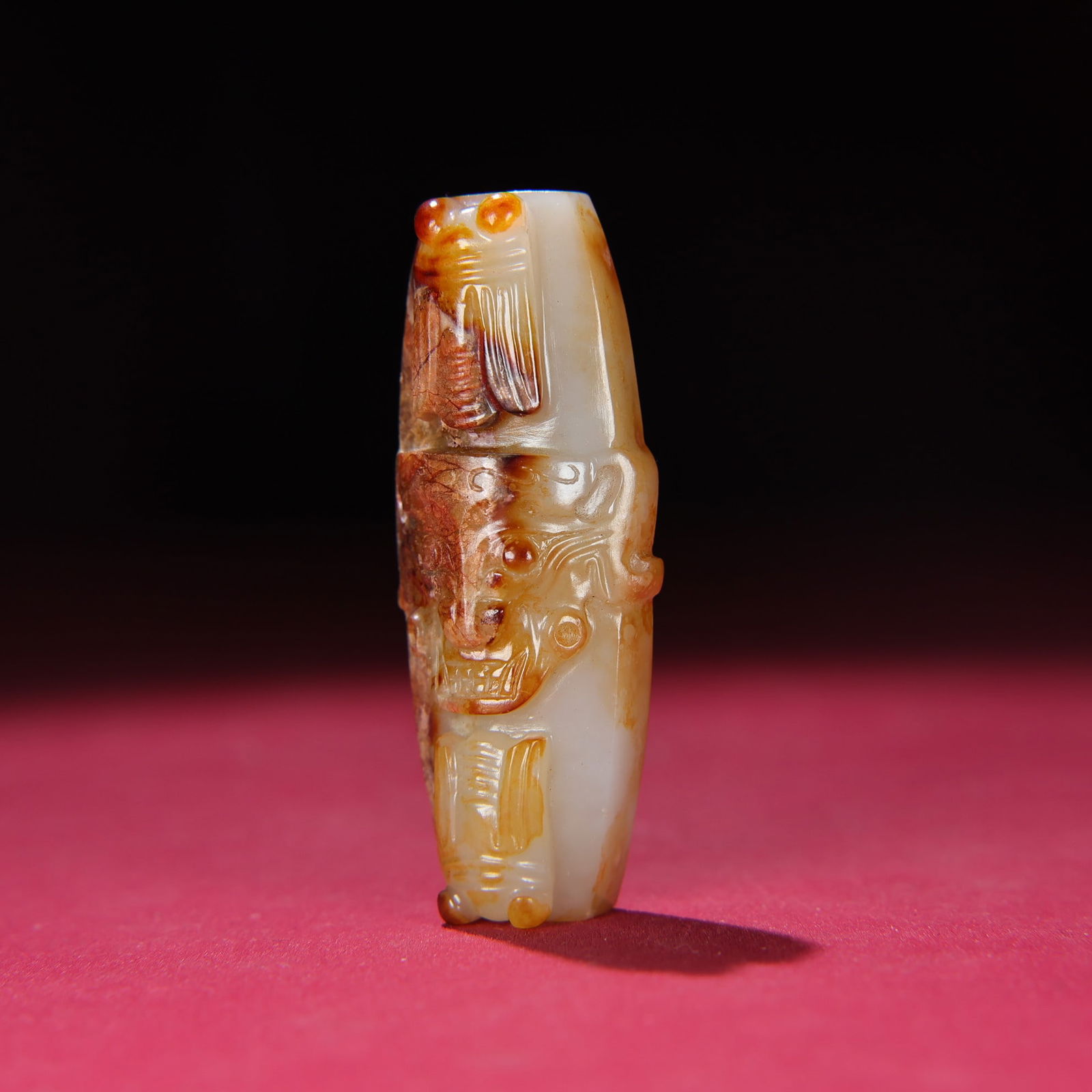 An Exquisite White Jade Dragon Pattern Pendant - 3