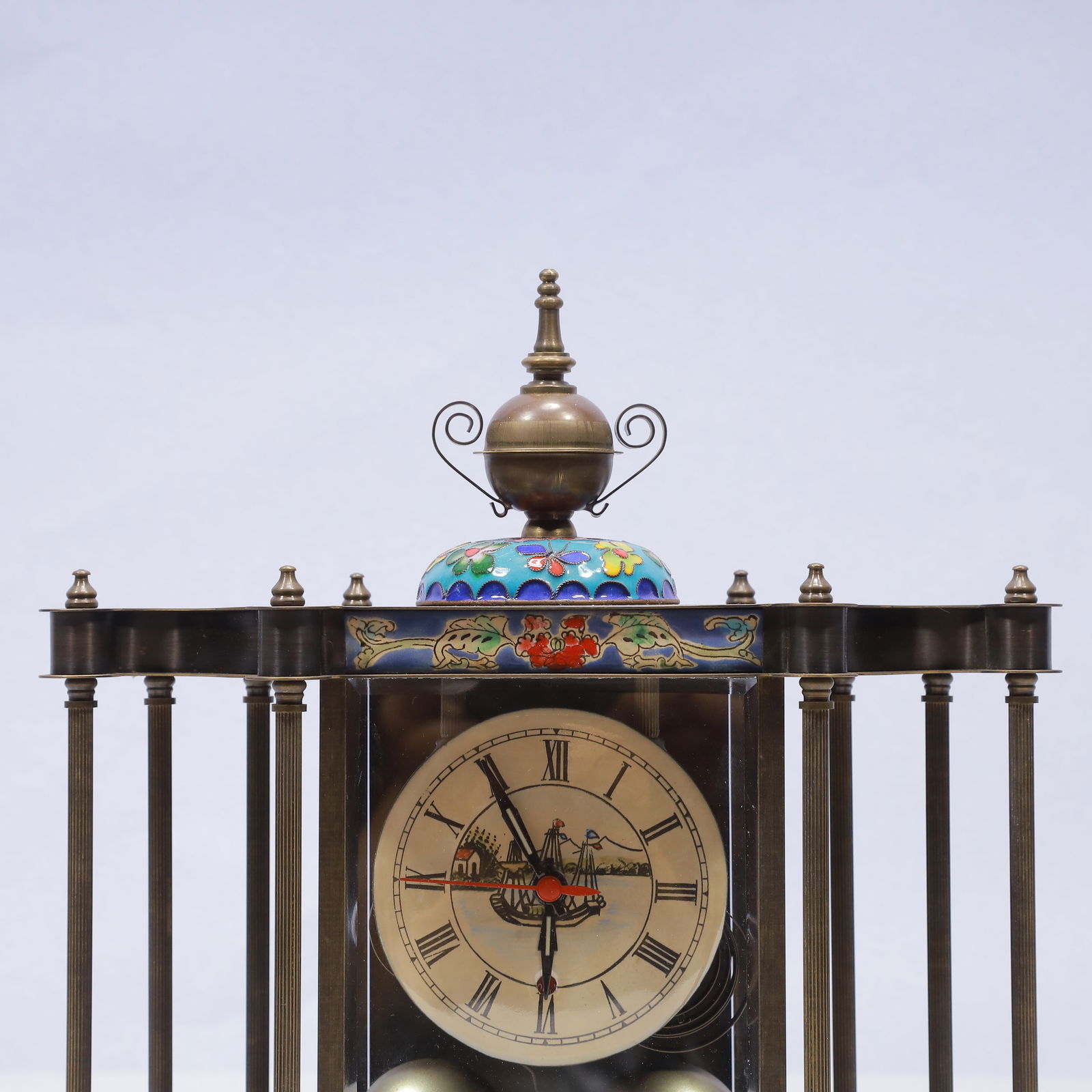 An Exquisite Cloisonne Flower Pattern Table Clock Ornament - 2