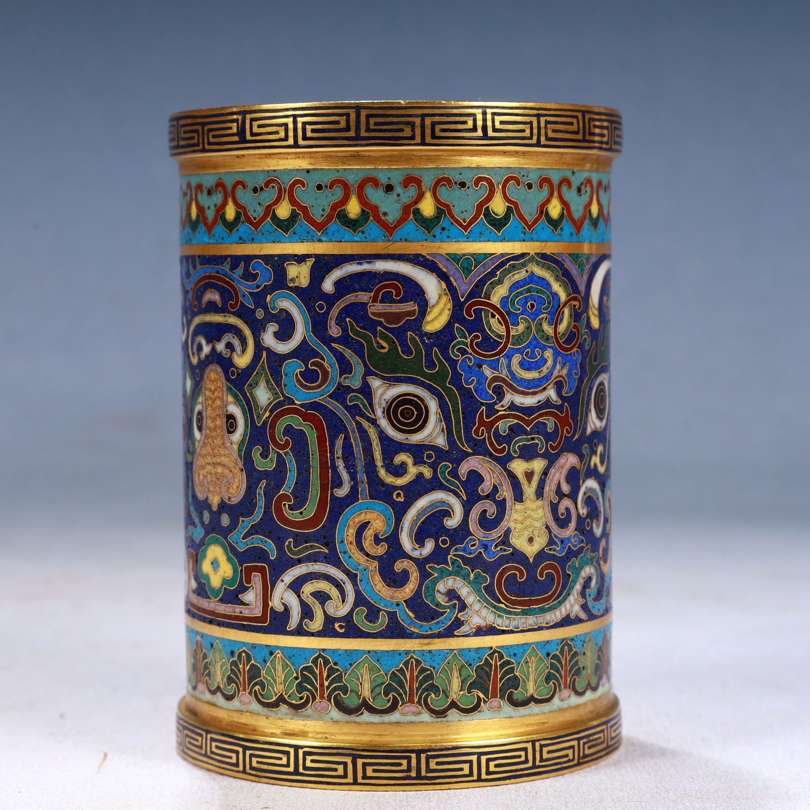 An Exquisite Cloisonne Beast-Face Pattern Brush Pot - 2