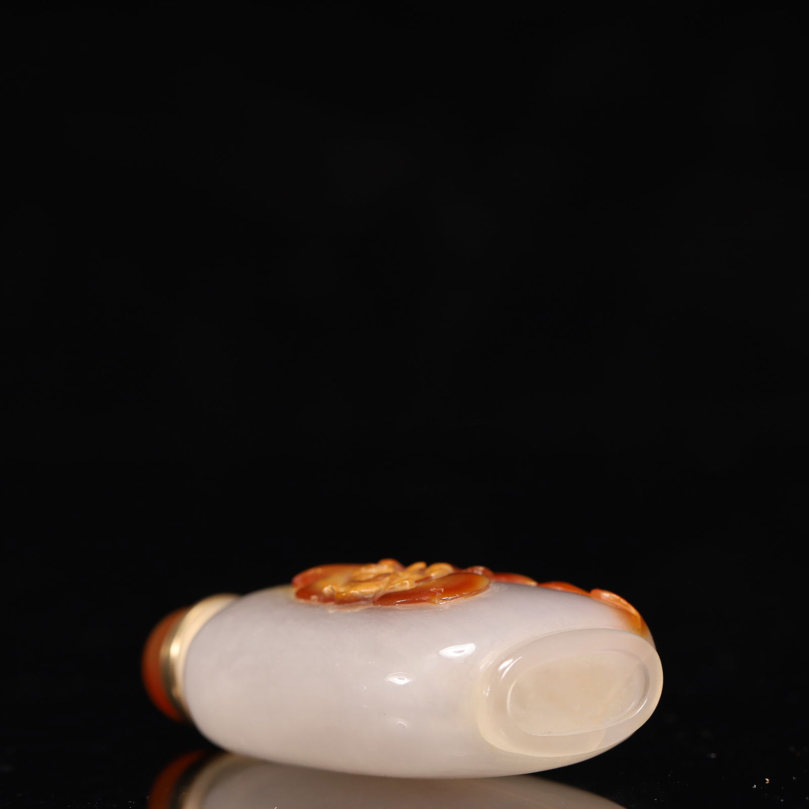 An Exquisite Agate Monkey and Peach Pattern Snuff Bottle - 8