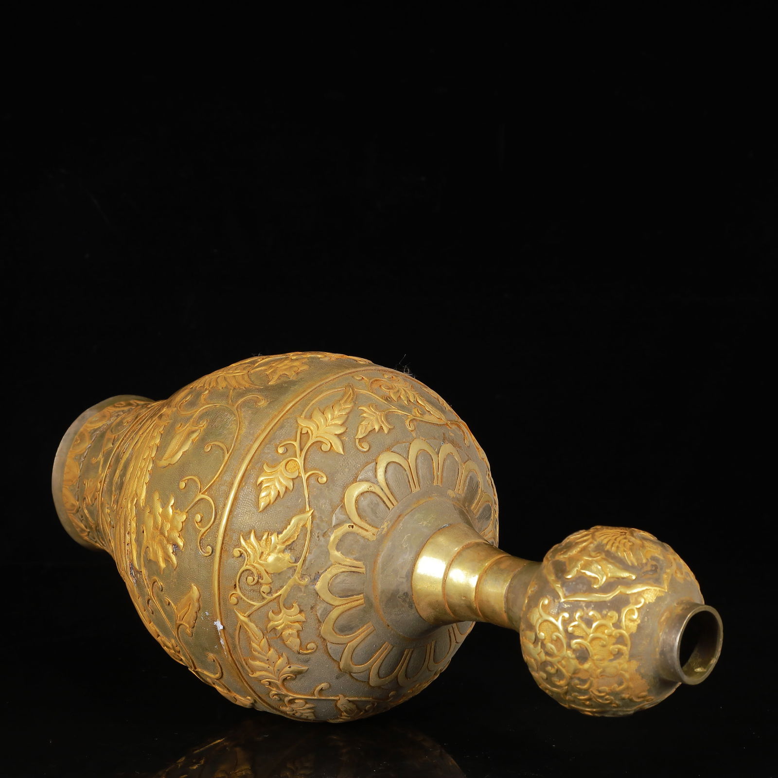 An Exquisite Gilt Silver Phoenix Pattern Vase - 10