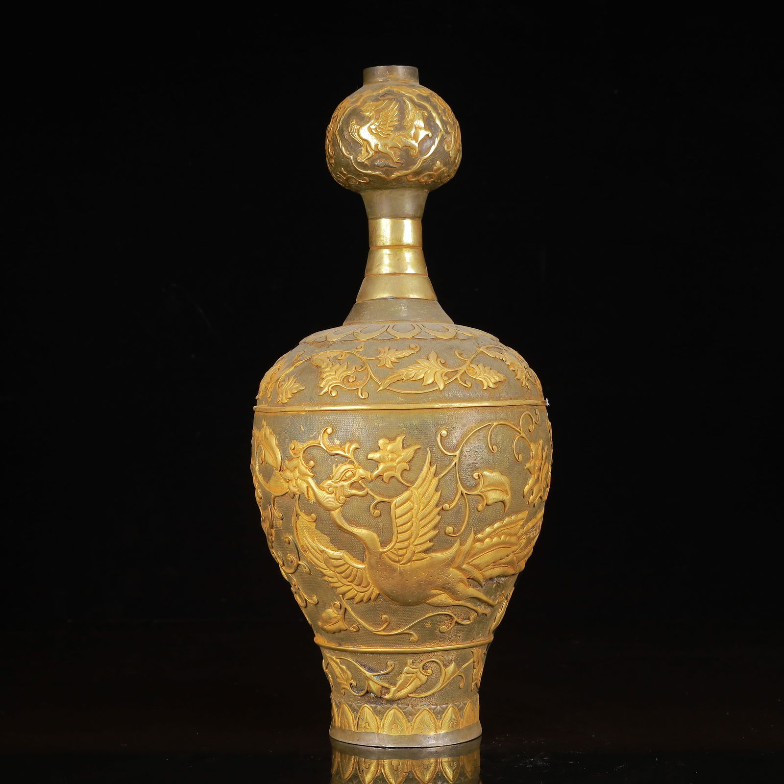 An Exquisite Gilt Silver Phoenix Pattern Vase - 7