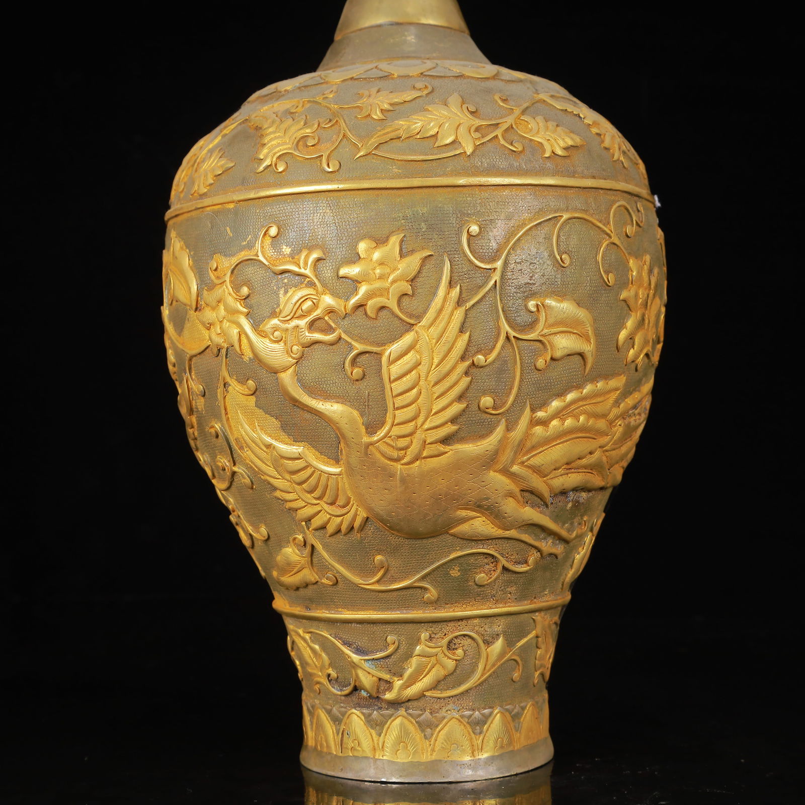 An Exquisite Gilt Silver Phoenix Pattern Vase - 8
