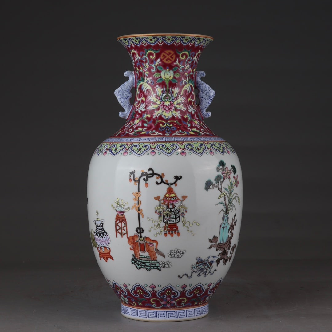 An Exquisite Famille-Rose Flower Pattern Double-Ears Vase: An Exquisite Famille-Rose Flower Pattern Double-Ears Vase,Qing Dynasty,China,With Mark,Size:11.1inx6.6in 粉彩花卉纹双耳瓶,中国清ߣ