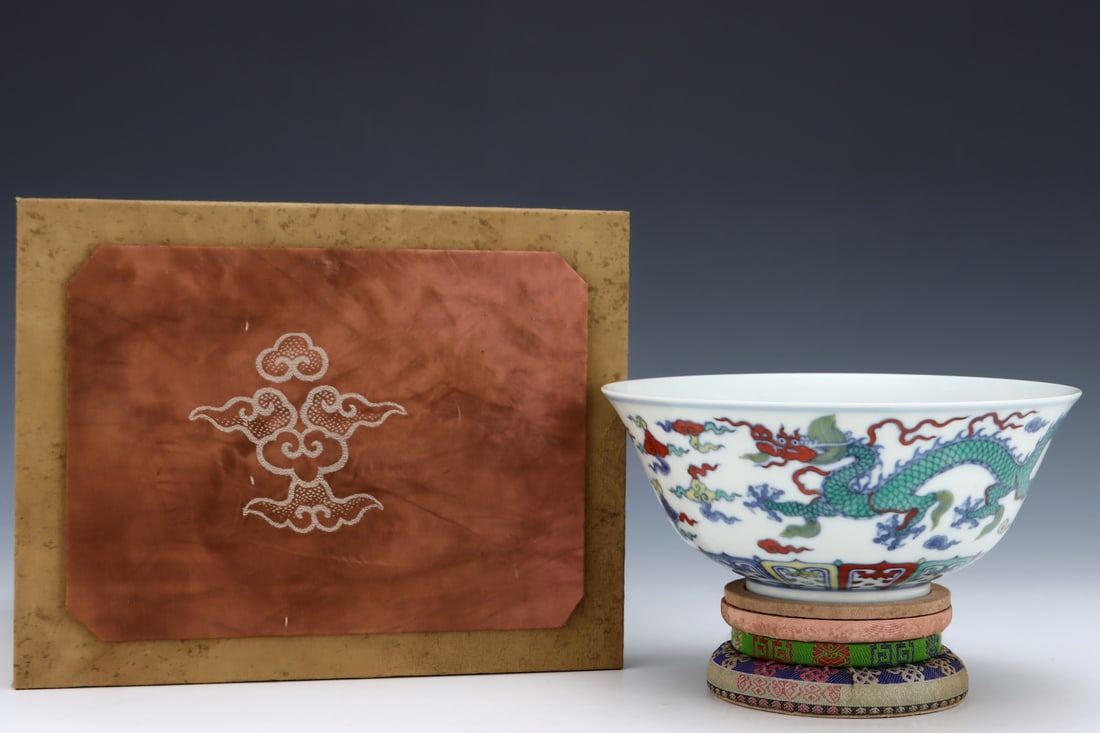 An Exquisite Doucai Auspicious Cloud and Dragon Pattern Bowl (1 of 7)
