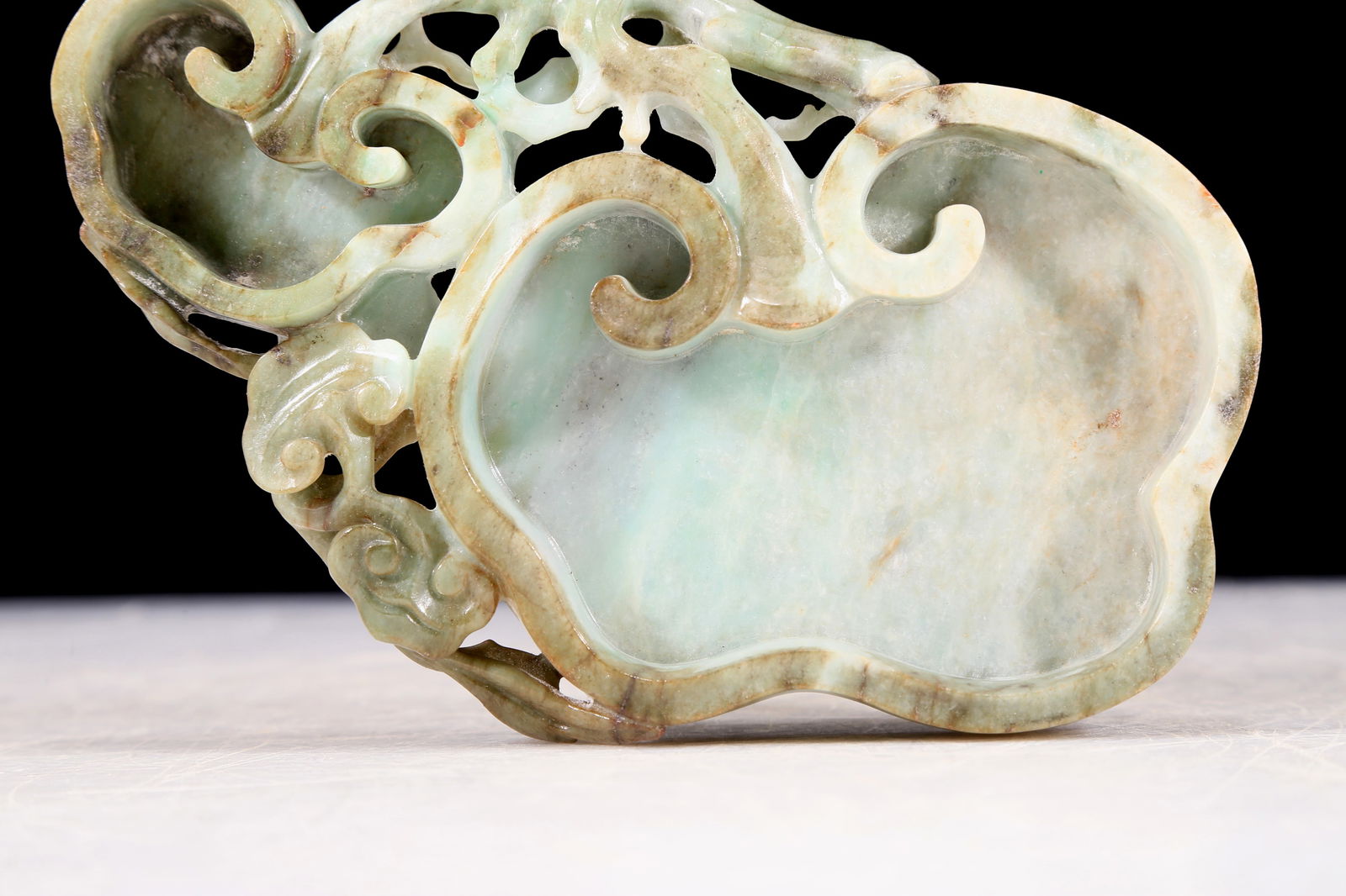 An exquisite jade ganoderma brush washer - 3