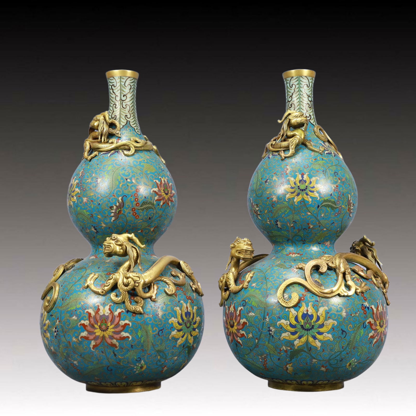 A Pair of Huge Cloisonne Lotus and Dragon Pattern Gourd-Shaped Vases: A Pair of Huge Cloisonne Lotus and Dragon Pattern Gourd-Shaped Vases,Qing Dynasty, China,Qianlong Four-character Mark,Size:10.2inx19.7in,Total Weight:10050g 