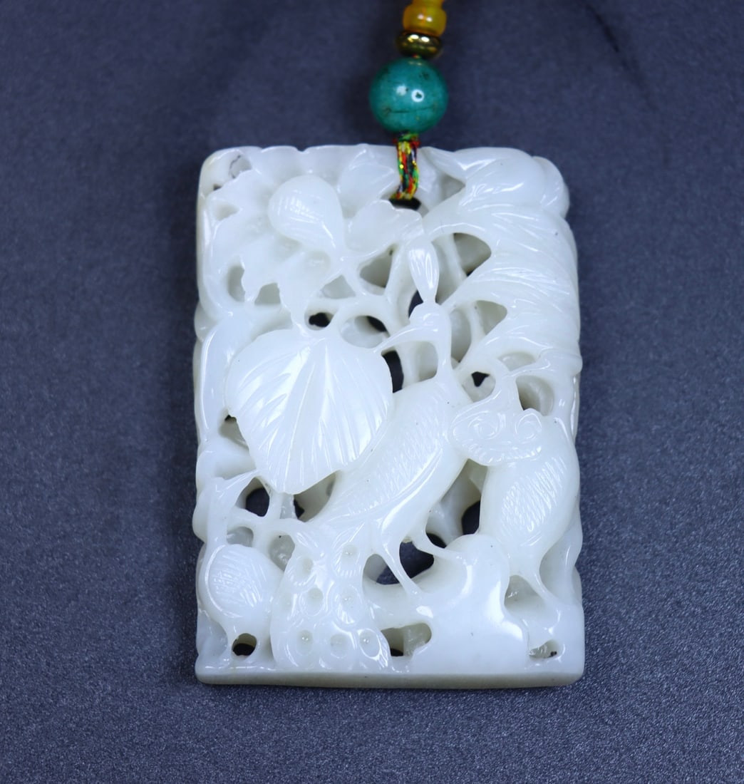 An Exquisite White Jade Crane Pattern Pendant - 6