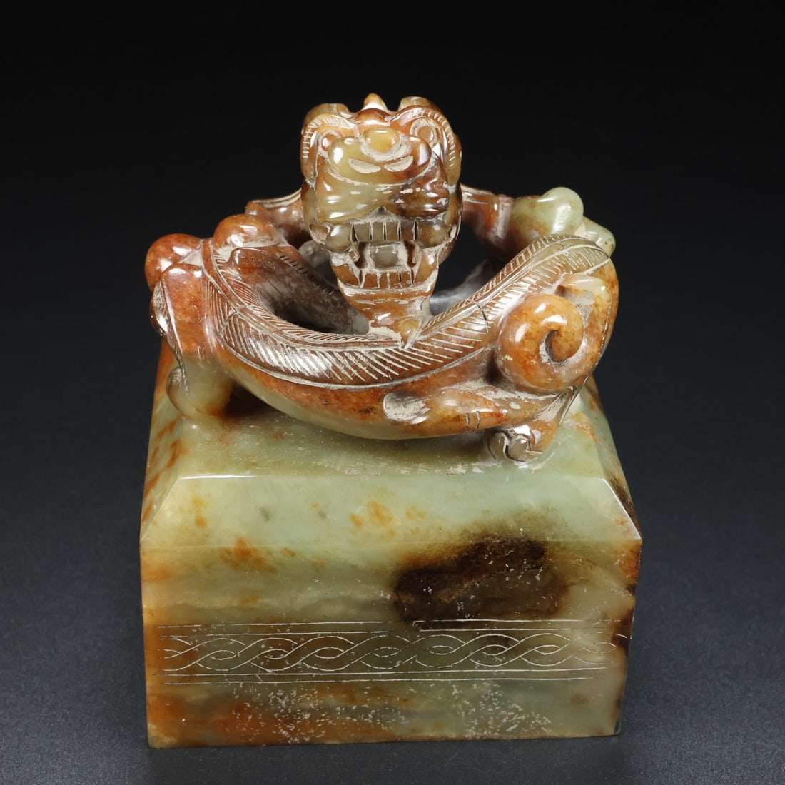 An Exquisite White Jade Auspicious Beast Seal: An Exquisite White Jade Auspicious Beast Seal,Qing Dynasty,China,with Mark,Size:3.3inx3.3inx4.5in,Weight:1404g 