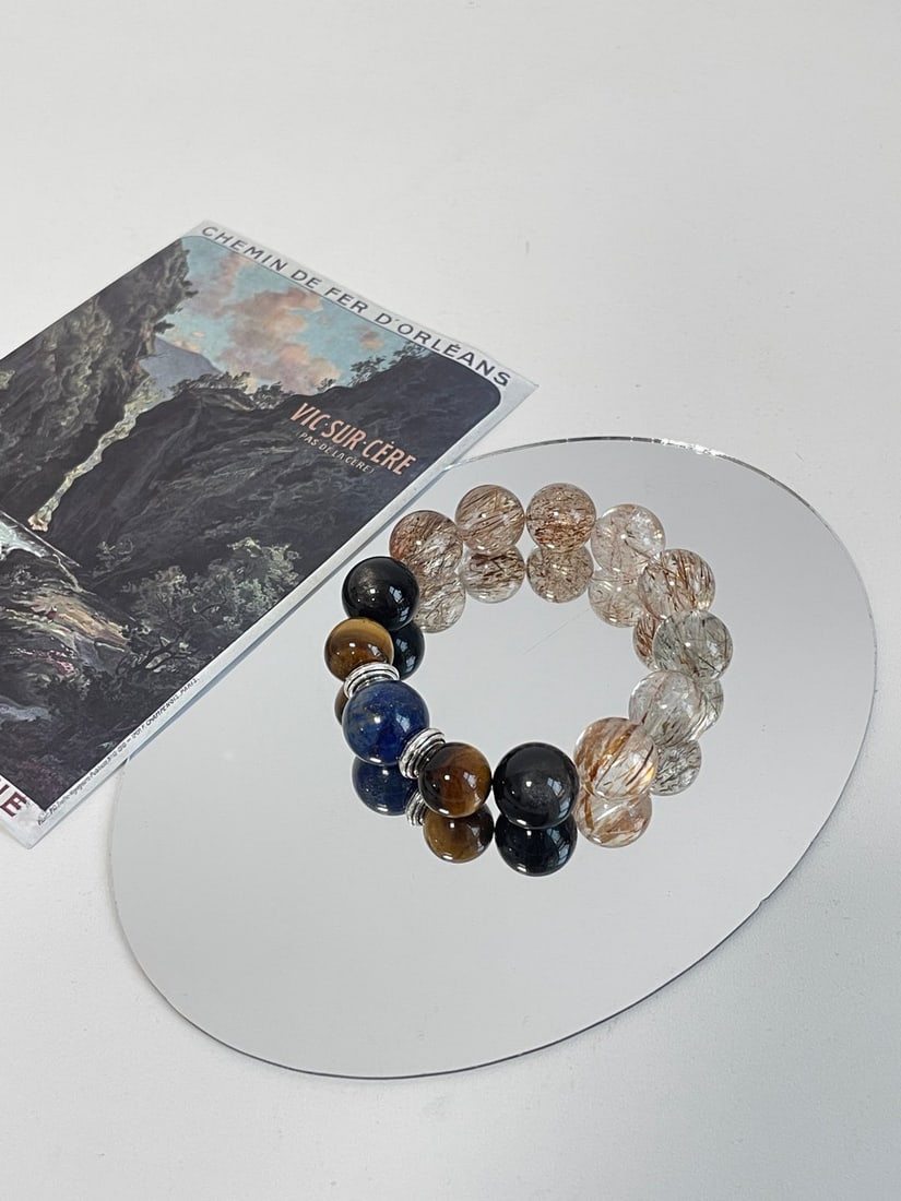 An Exquisite Crystal Bracelets - 2