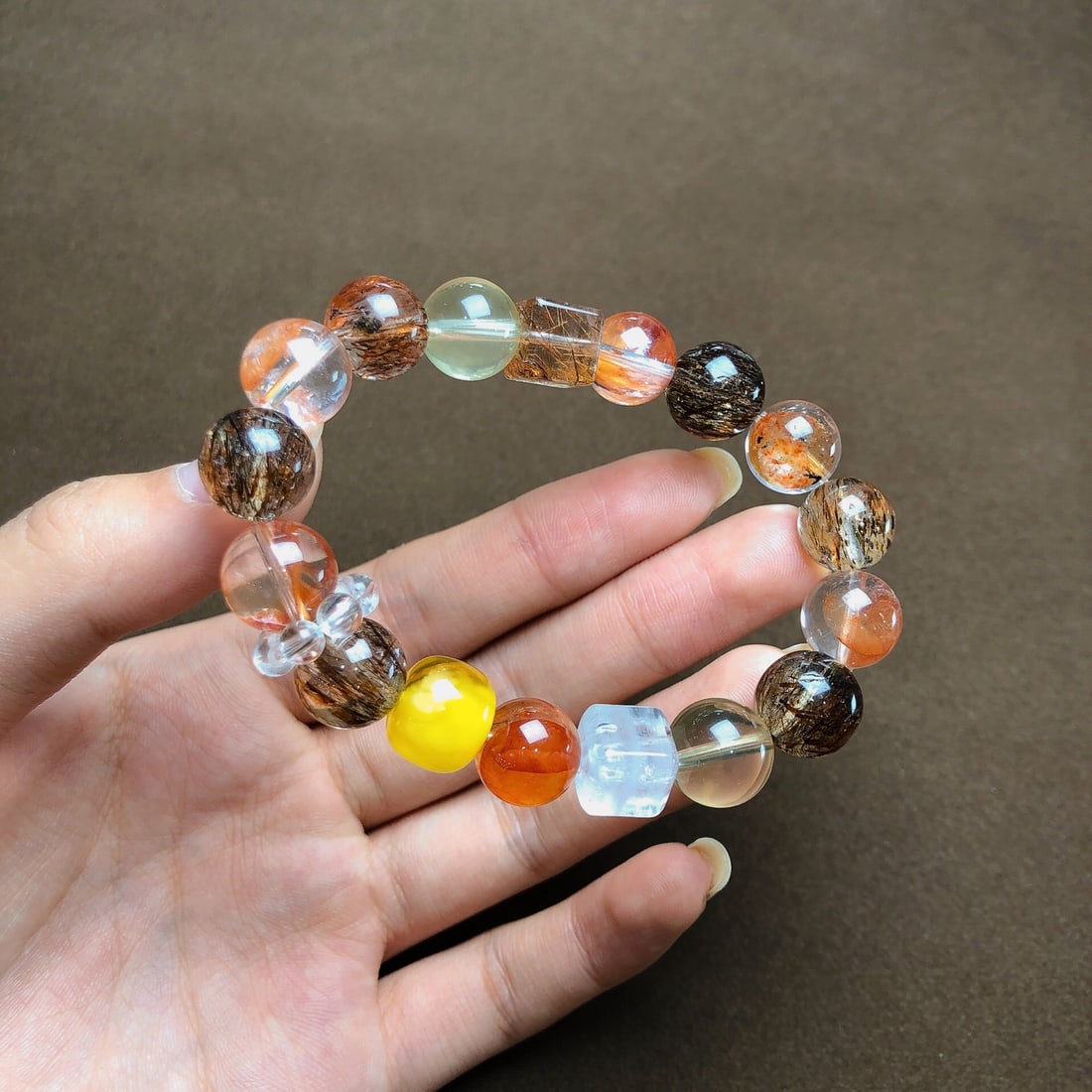 An Exquisite Crystal Bracelets - 4