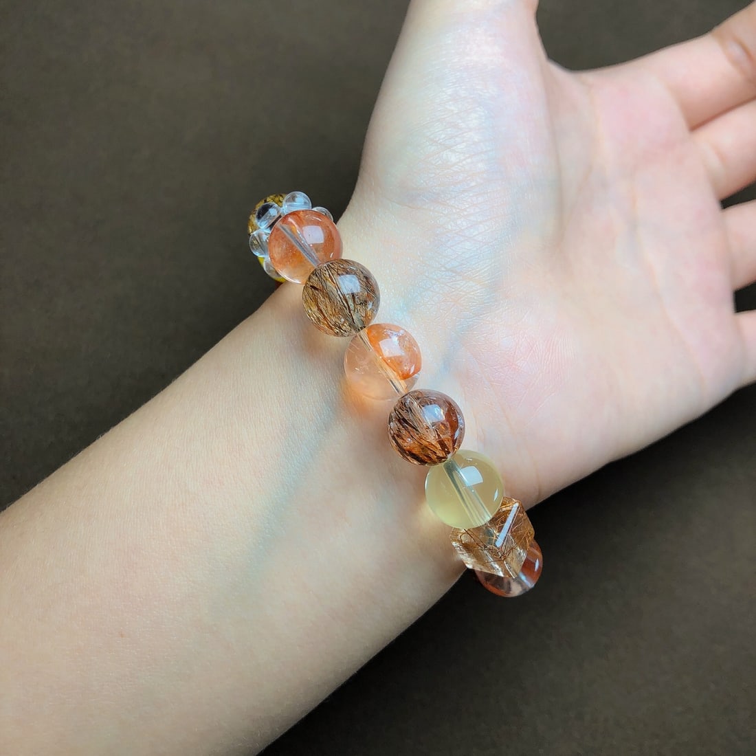 An Exquisite Crystal Bracelets - 6