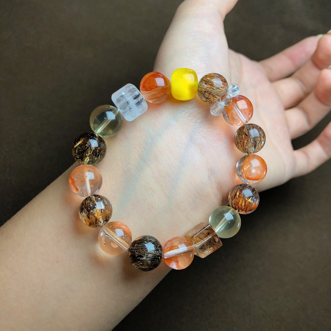 An Exquisite Crystal Bracelets - 7