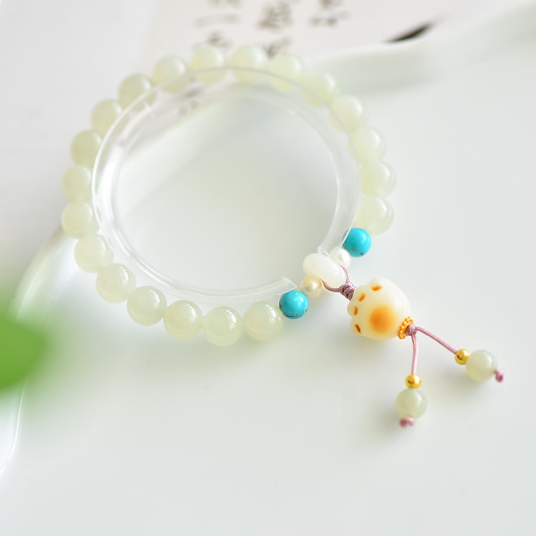 An Exquisite White Jade Bracelets - 2
