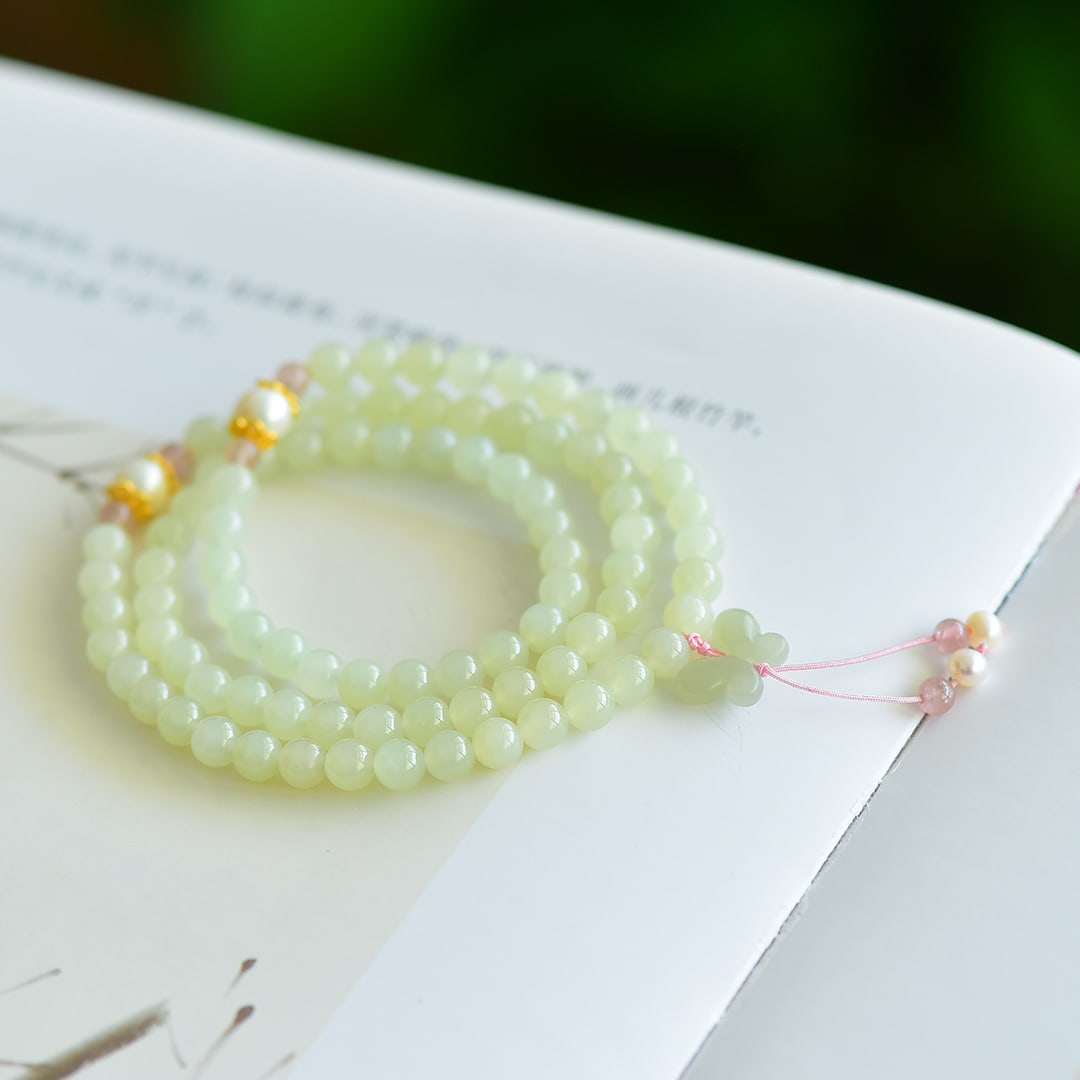 An Exquisite White Jade Bracelets - 5