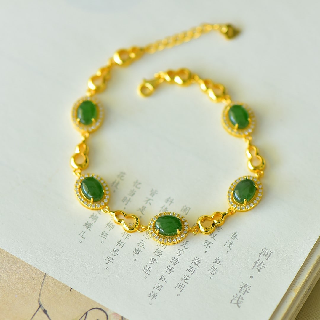 An Exquisite Sterling Silver-Gold Plated Inlaid Jasper Bracelet,Inlaid Diamond: An Exquisite Sterling Silver-Gold Plated Inlaid Jasper Bracelet,Inlaid Diamond,Size:0.2inx0.3in 纯银镀金镶碧玉手链,嵌钻石