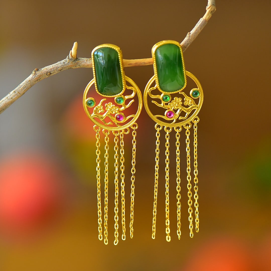 A Pair of Exquisite Sterling Silver-Gold Plated Inlaid Jasper Earrings,Inlaid Gems: A Pair of Exquisite Sterling Silver-Gold Plated Inlaid Jasper Earrings,Inlaid Gems 一对纯银镀金镶碧玉耳环,嵌宝石