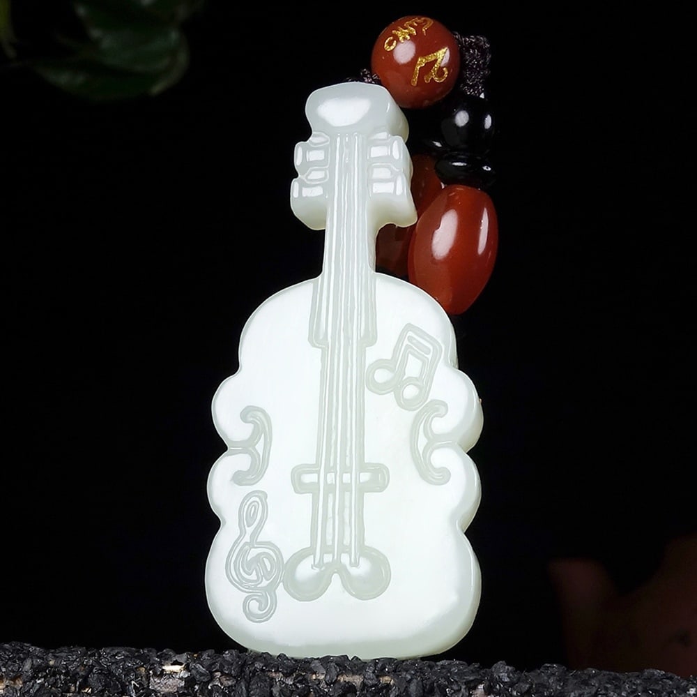 An Exquisite White Jade Pendant: An Exquisite White Jade Pendant,Size:2.1inx1inx0.3in 白玉挂件