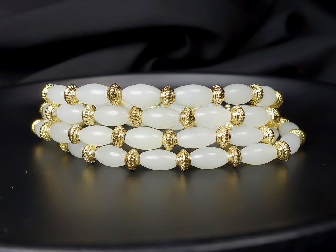 An Exquisite White Jade Bracelets - 6