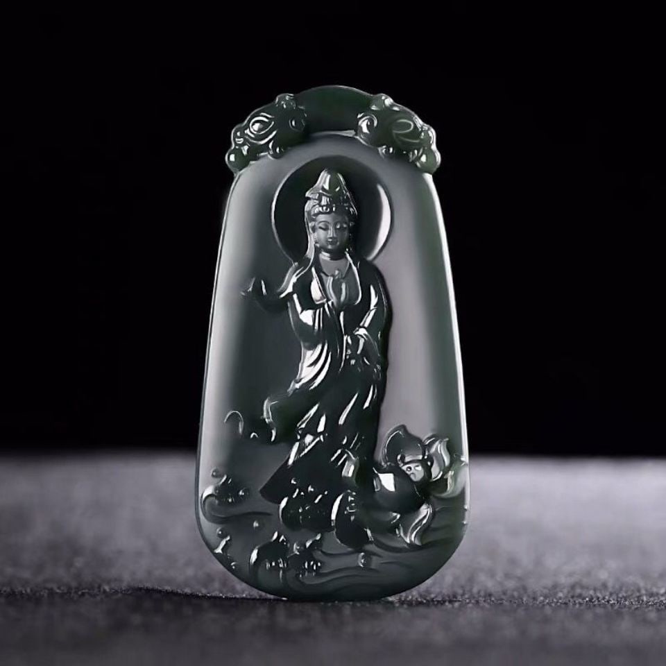 An Exquisite Cyan jade Statue of Avalokitesvara Pendant (1 of 4)
