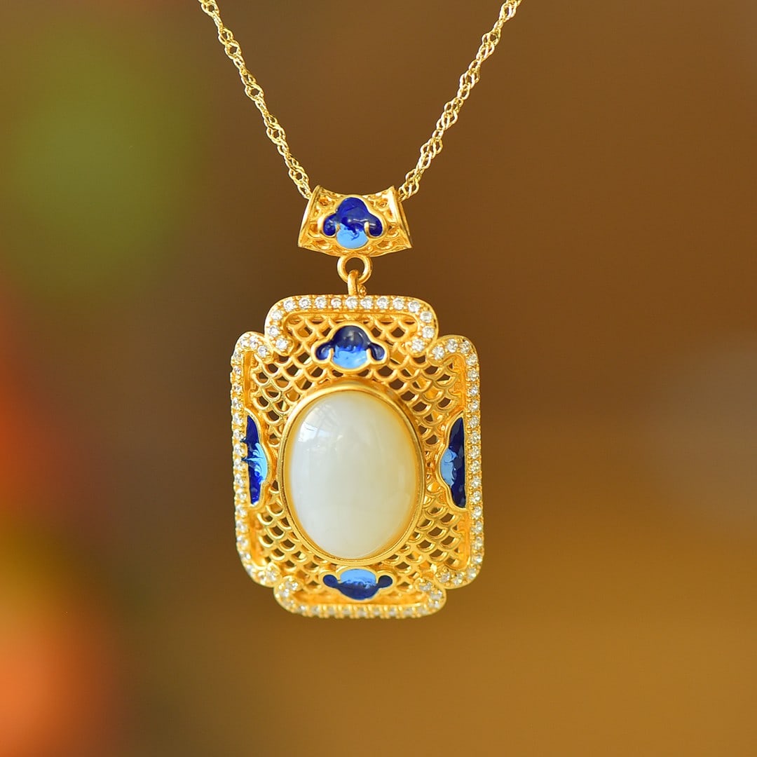 An Exquisite Sterling Silver-Gold Plated Inlaid White Jade Enamel Pendant: An Exquisite Sterling Silver-Gold Plated Inlaid White Jade Enamel Pendant 纯银镀金镶白玉珐琅吊坠